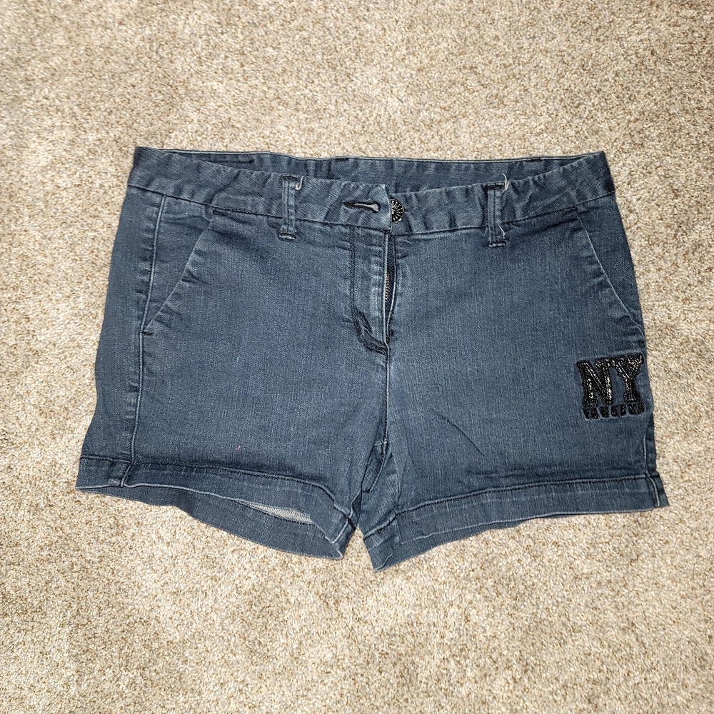 MLB Women's New York Yankees Denim Shorts